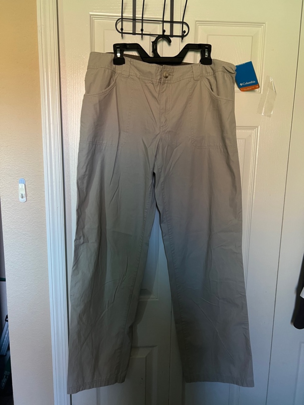 Columbia Women's Straight Leg Pants in Light Tan